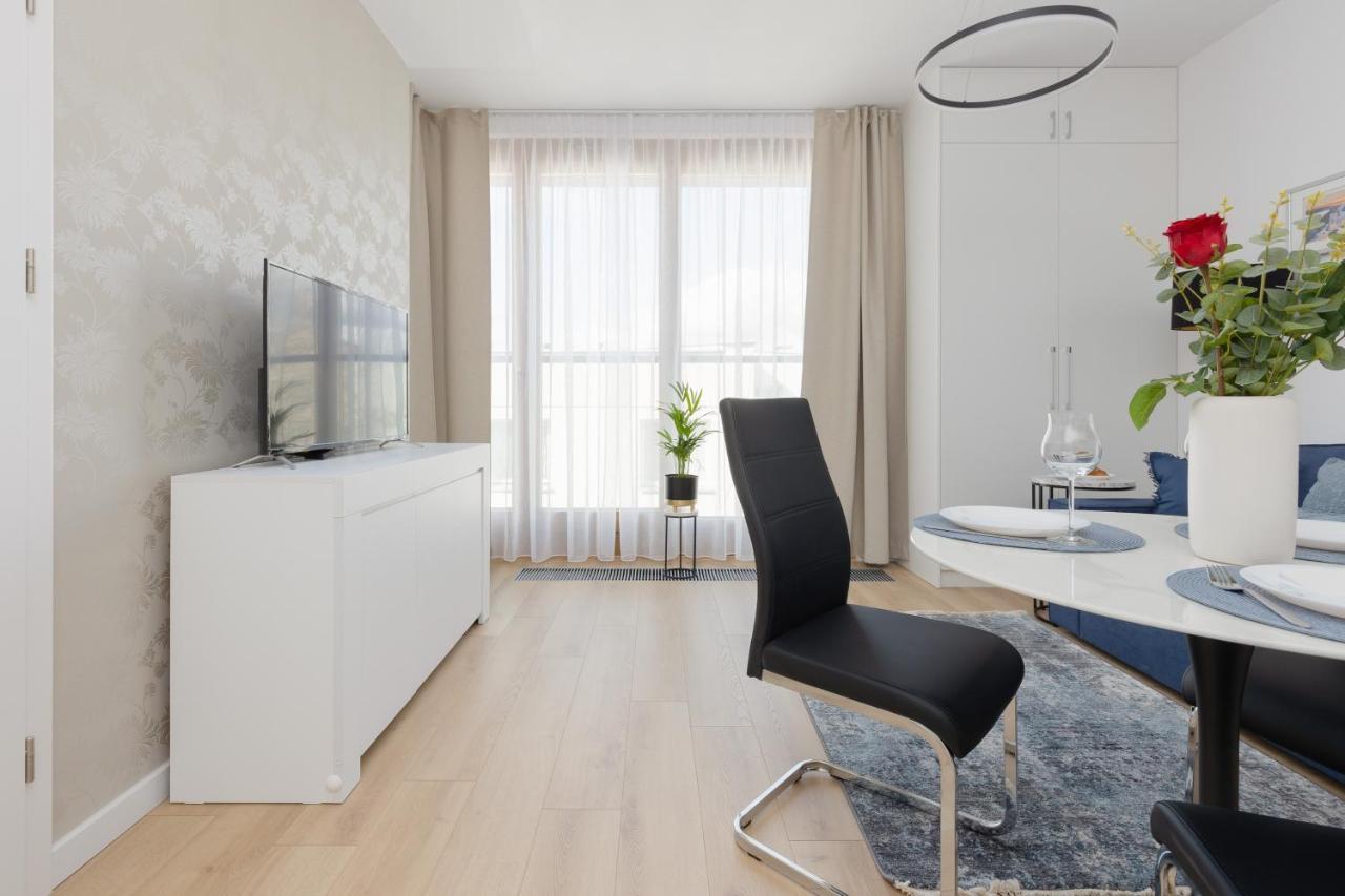Warszawa Srodmiescie Bonifraterska Apartments By Noclegi Renters ภายนอก รูปภาพ